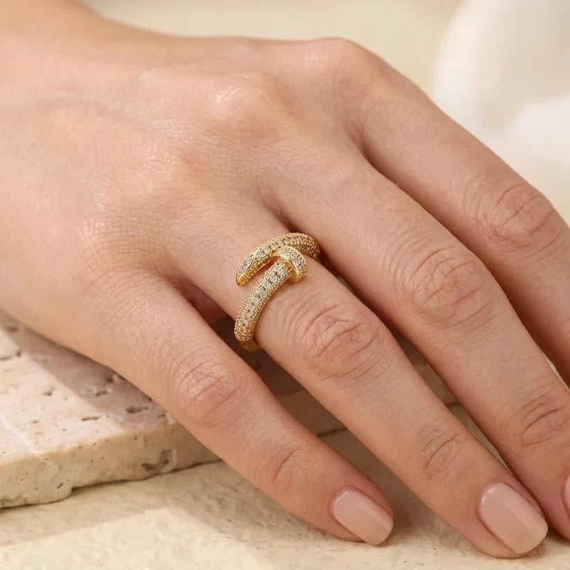 Nail Ring