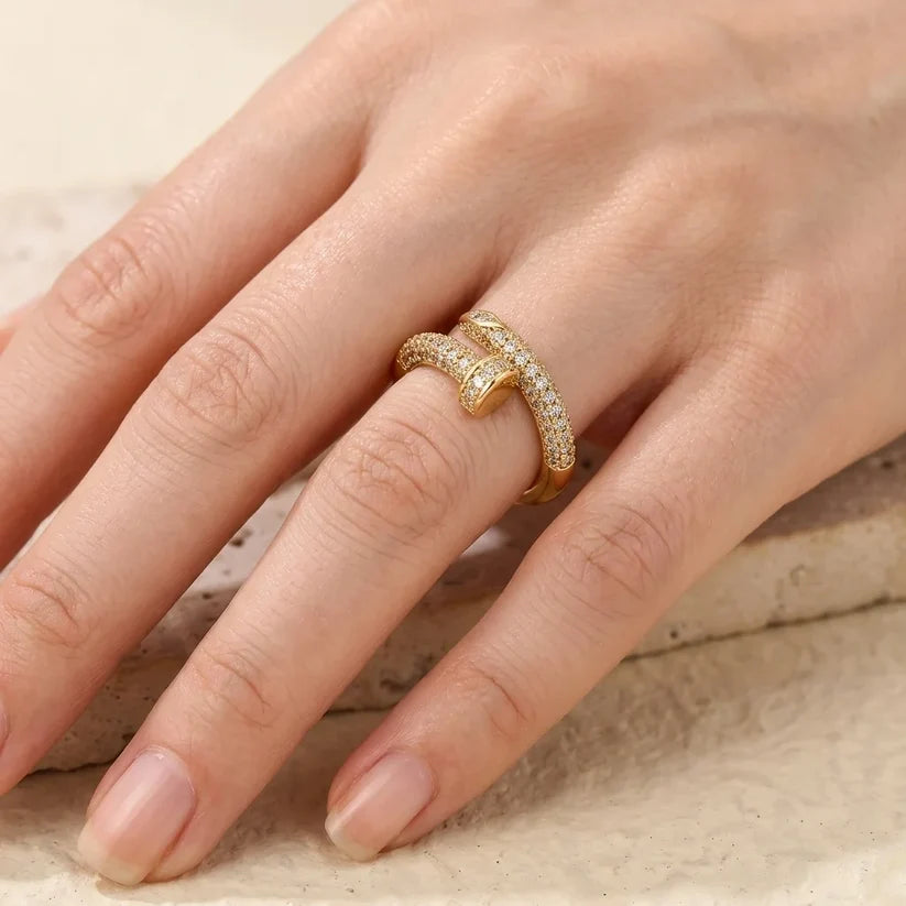 Nail Ring