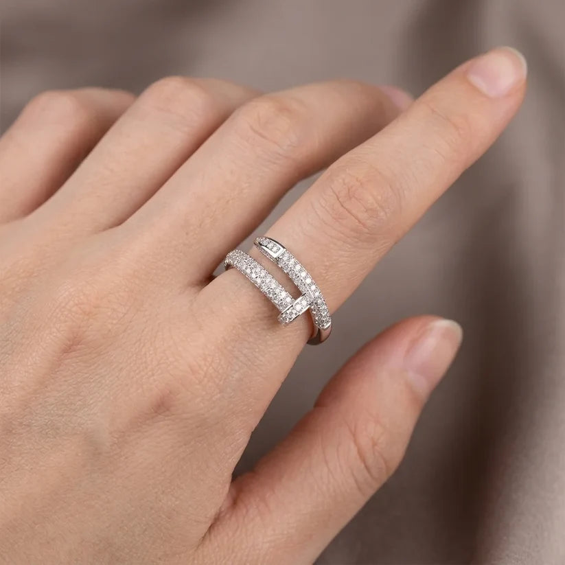 Nail Ring