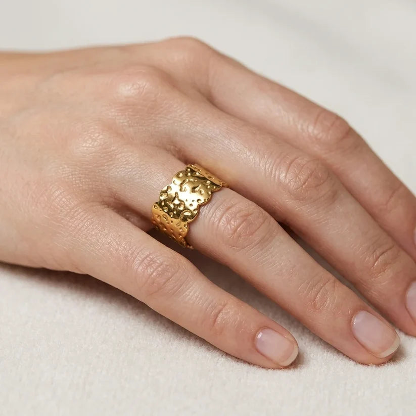 SOLID RING