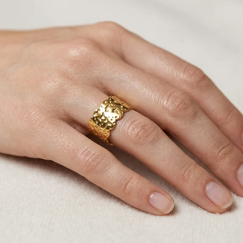 SOLID RING